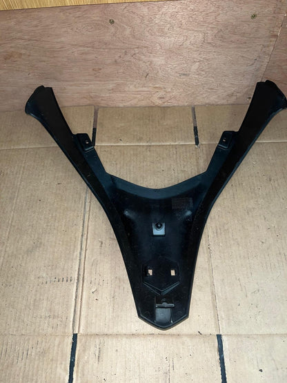 OEM  Piaggio MP3 400 Front Centre Cover Fairing | 1B006001