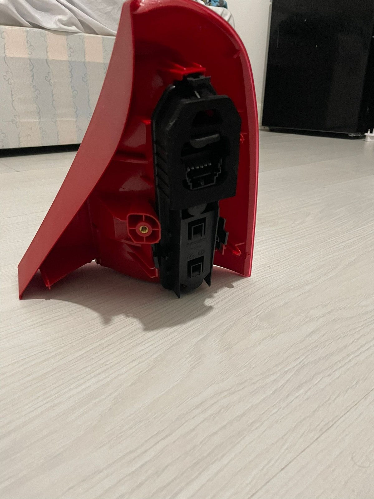 1998 - 2001 Renault Clio MK2 Rear Left Tail Light | Yorka 45291