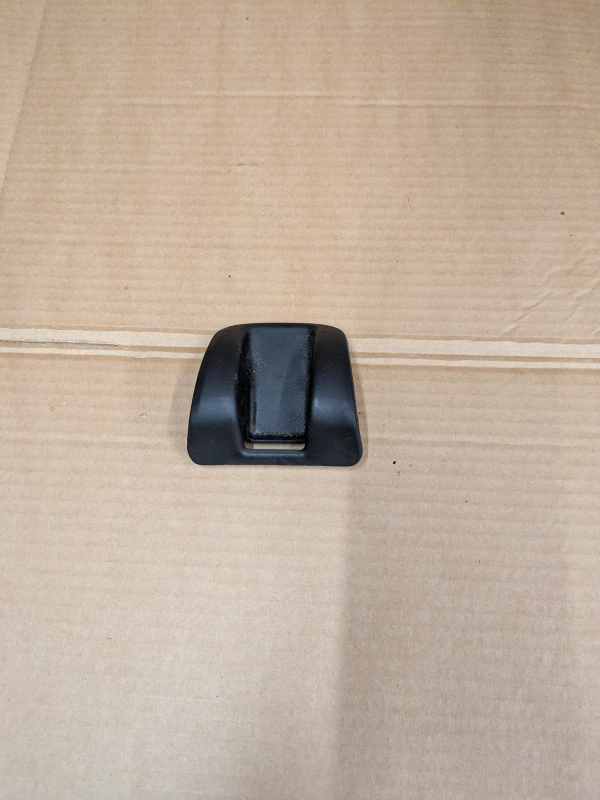 2011 Audi A3 S Line Isofix Seat Cover Trims  | 8P0887233