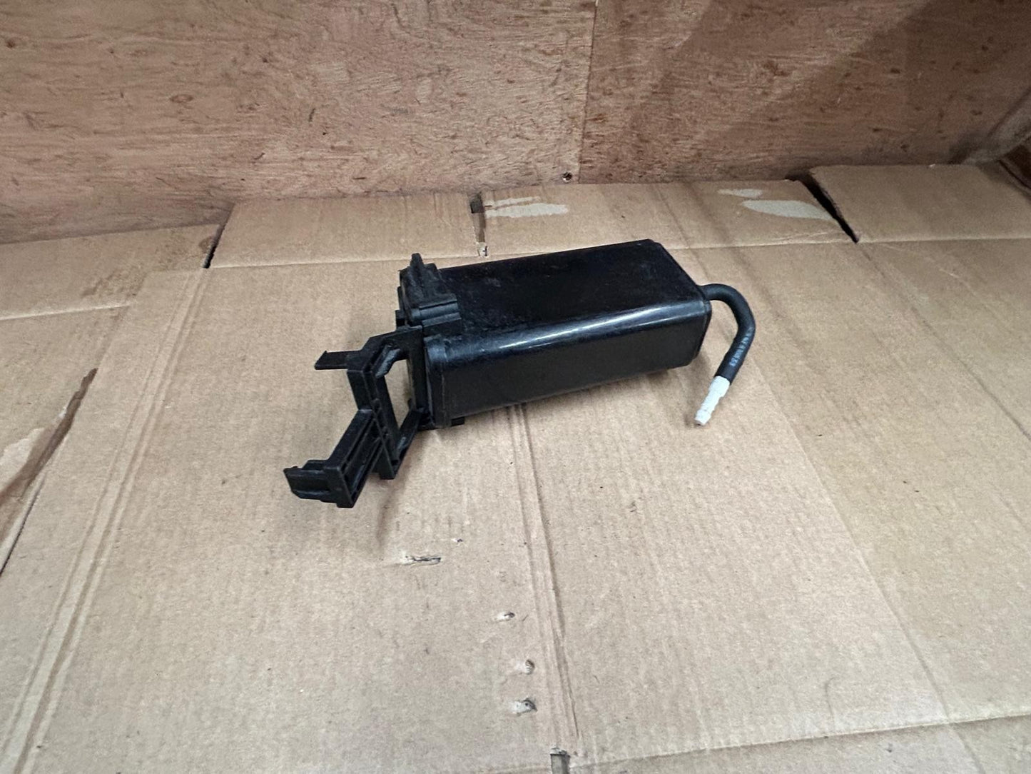 2020 KTM Super Duke R Fastening Rubber Connectivity Box 2.0 | 61711046010