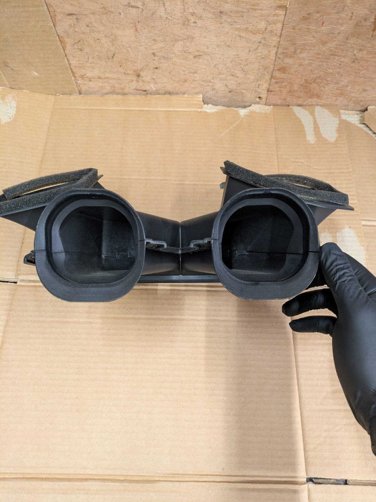 2011 Audi A3 S Line Centre Air Vent Pipe Tube | 8P2819409
