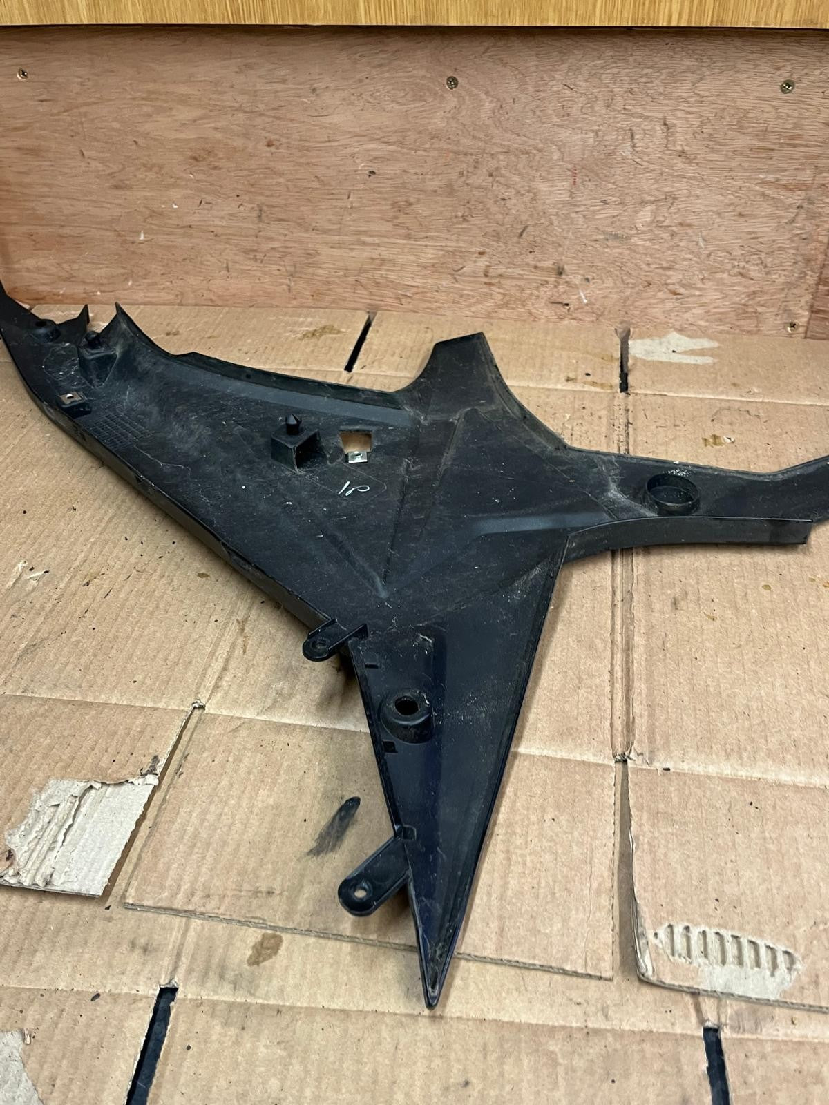 2018 Suzuki GSXR 125 R RX GSXS 125 MLX Front Right Frame Cover | 47111-23K0