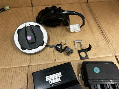 2017 - 2019 Kawasaki Ninja EX 650 ECU Ignition Fuel Cap Lock Set & Key