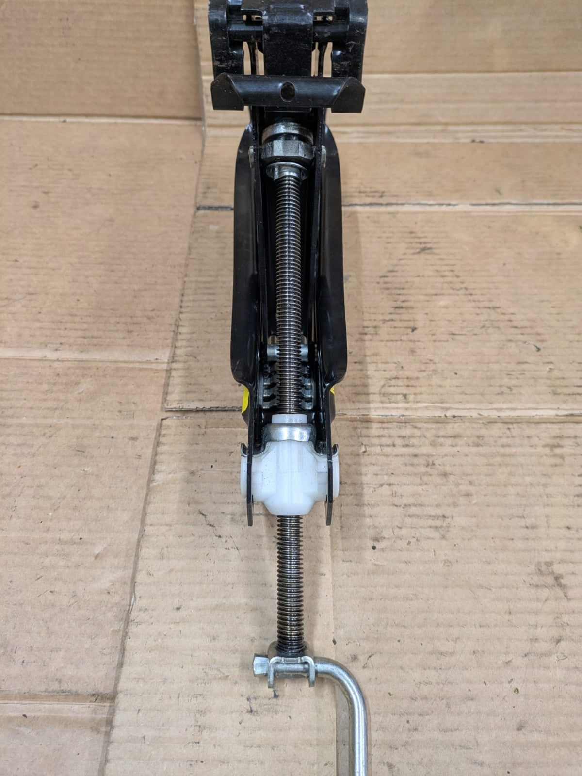 2011 Audi A3 S Line Car Jack | 8P0011031C