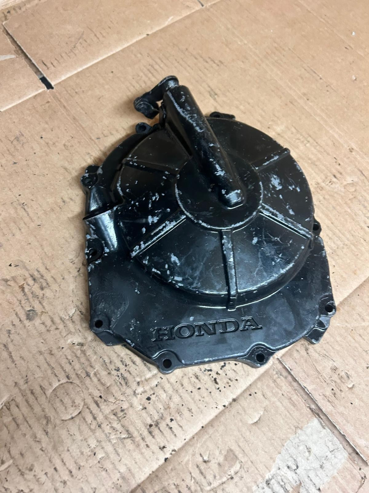 1999 Honda CB600F Hornet Clutch Cover