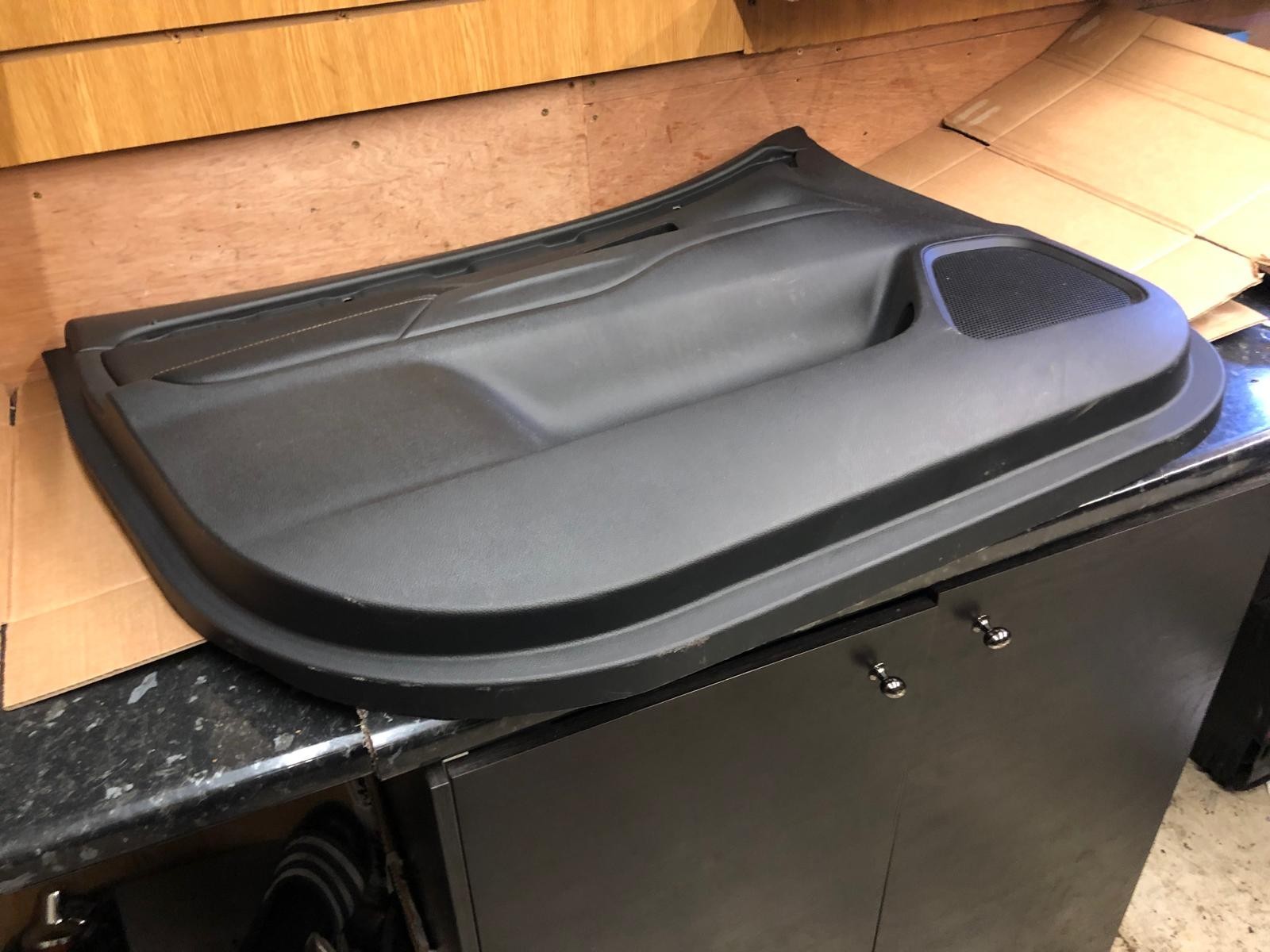 2014 Mitsubishi Outlander GX 4h PHEV Front Left Door Card | 7221B923XC