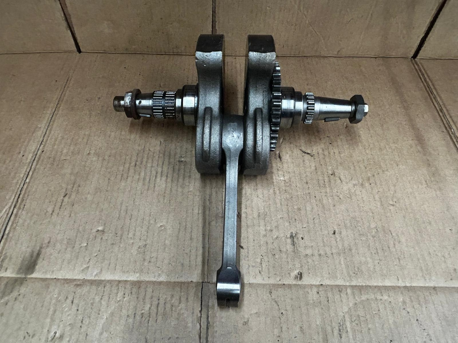 2016 - 2017 KTM Duke (R) 690 Crankshaft | 76630018000