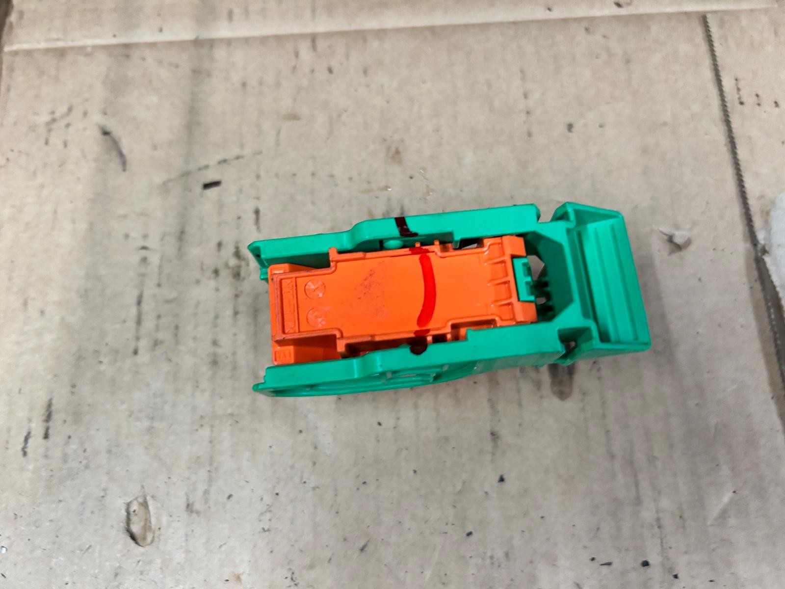 2014 Mitsubishi Outlander Battery Terminal Switch