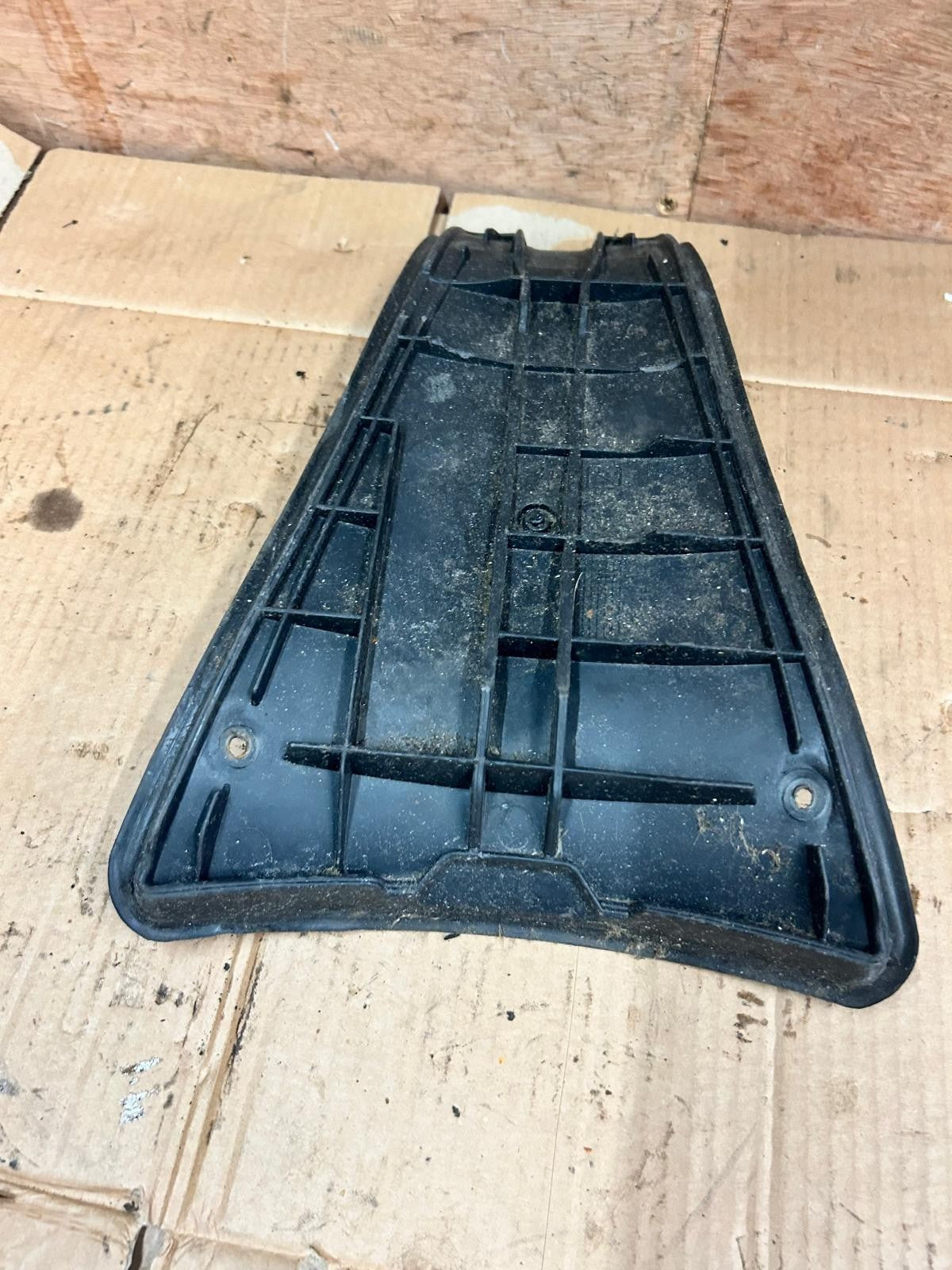Vespa GTS 125 Battery Cover