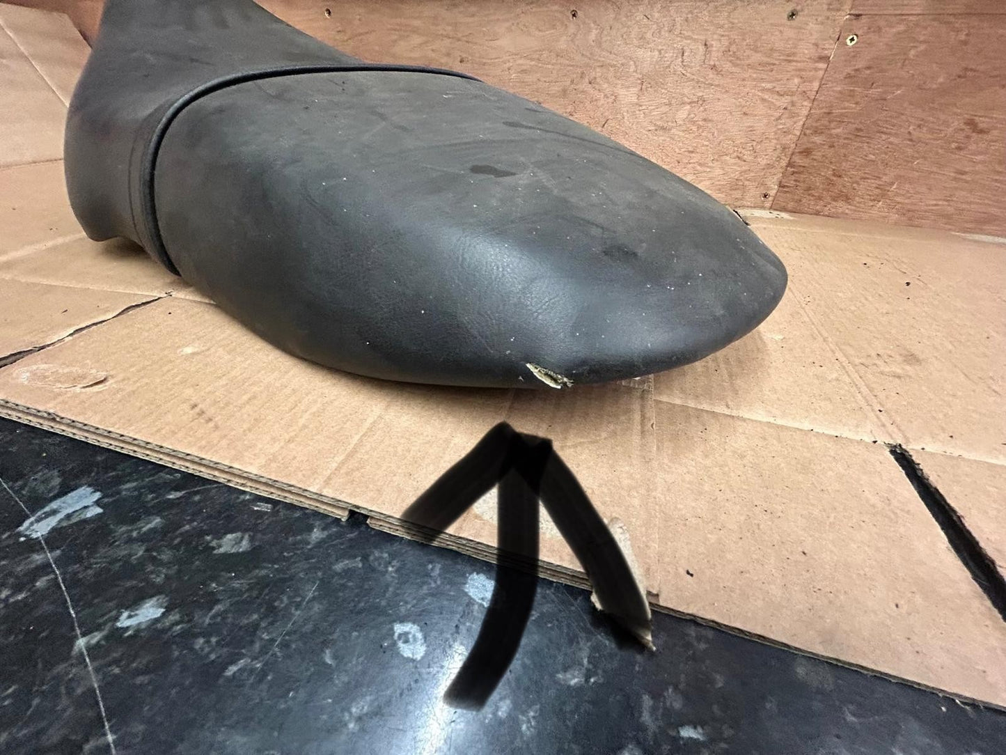 1997 - 2001 Suzuki GSF600 1200S Bandit Seat