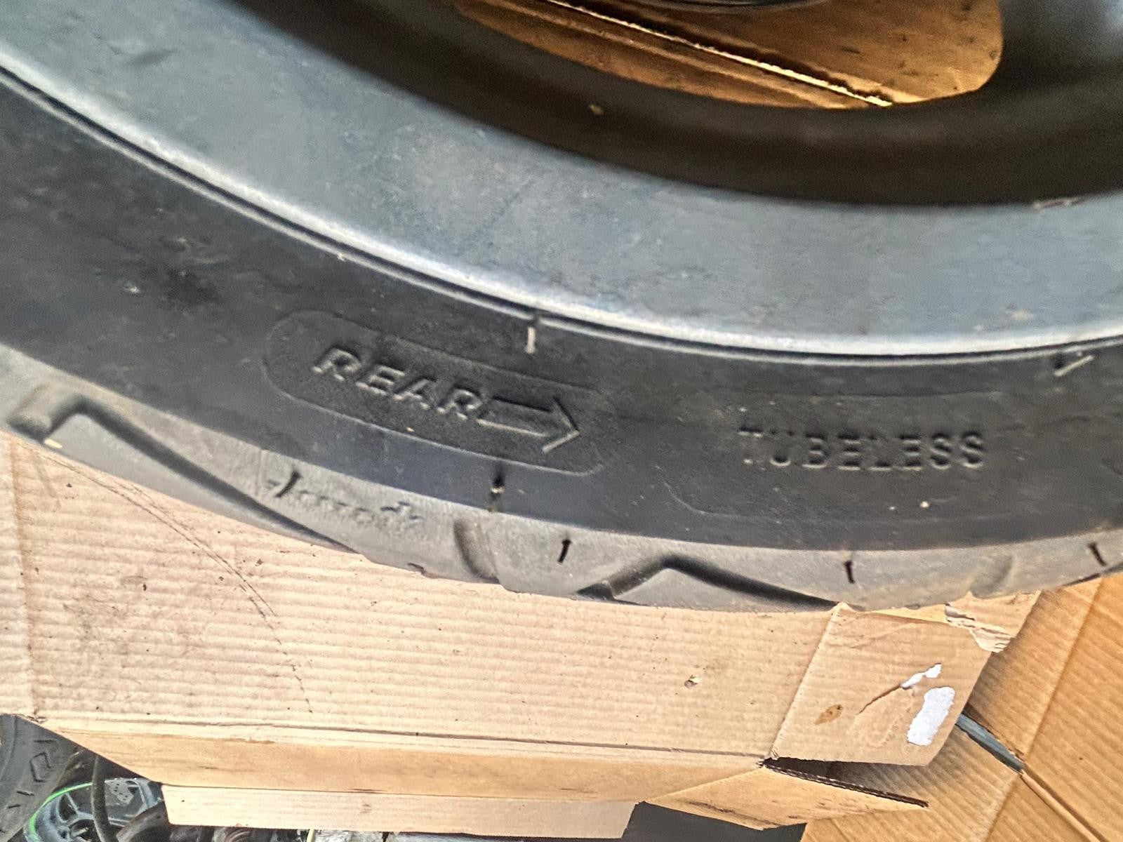 Michelin City Grip 2 Tyre 120/70/14