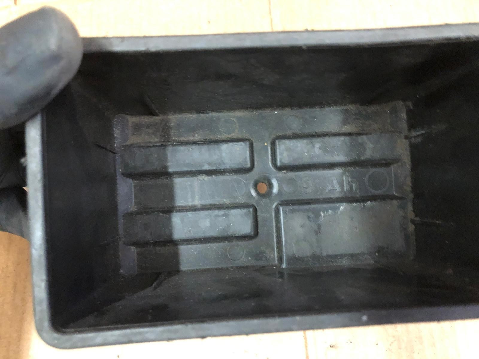 Vespa ET2 Battery Compartment Cover