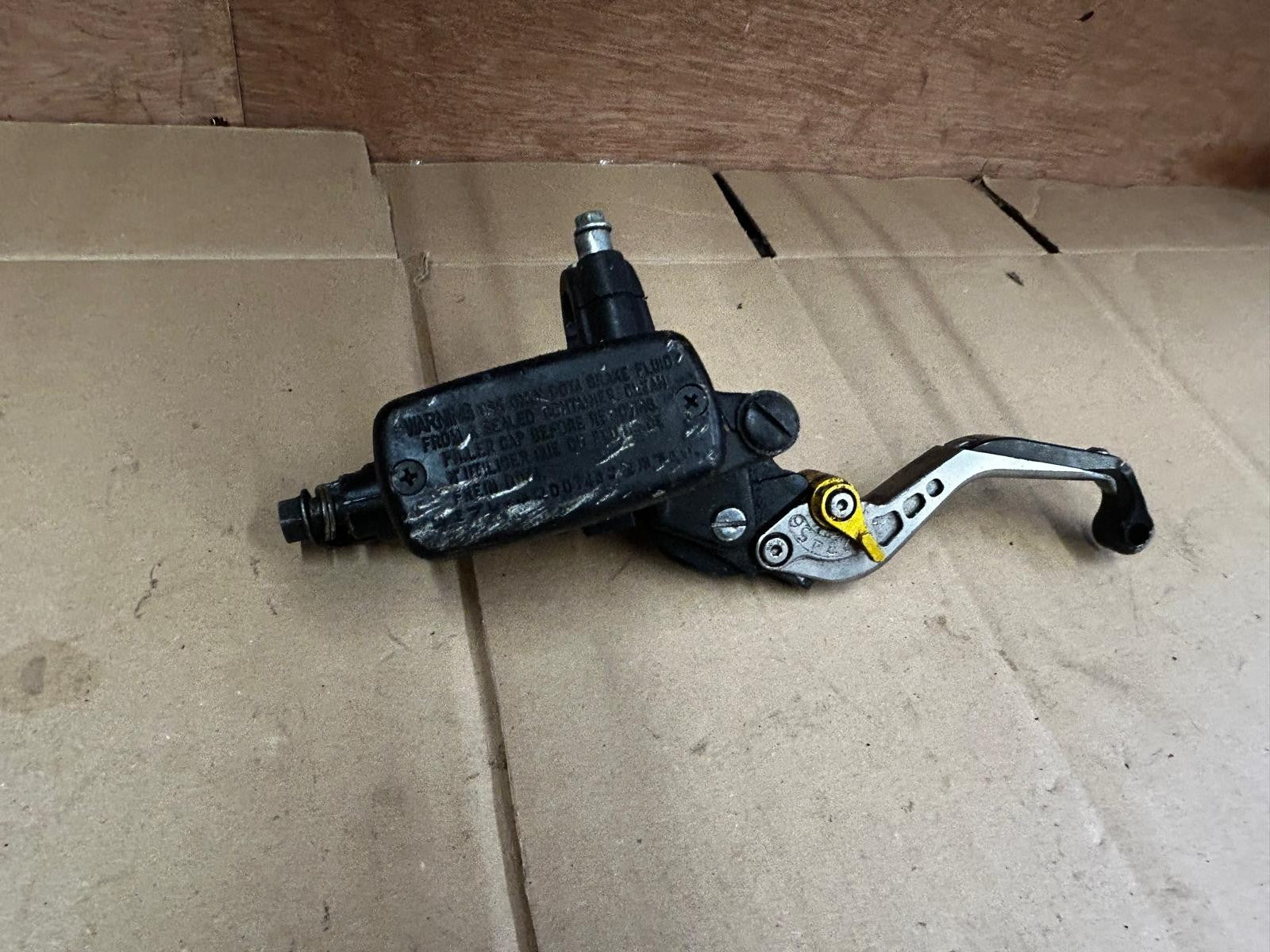 2020 - 2025 Kawasaki Ninja 650 Front Brake Master Cylinder & Lever