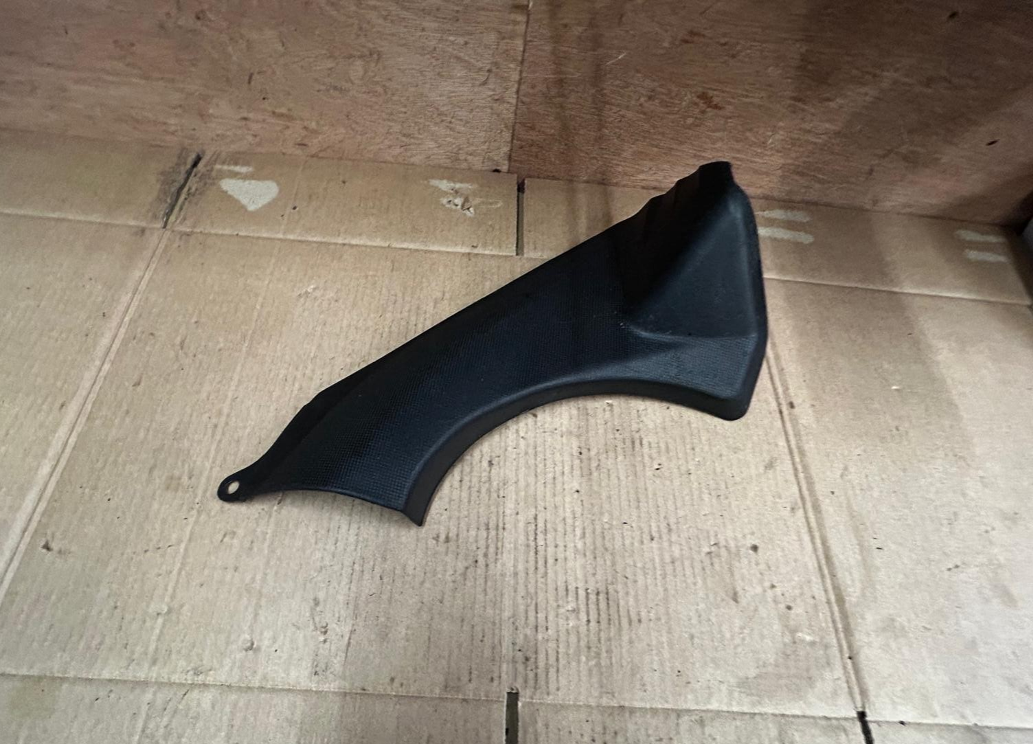 2007 - 2008 Kawasaki Ninja ZX6R Front Air Duct Cover Fairing
