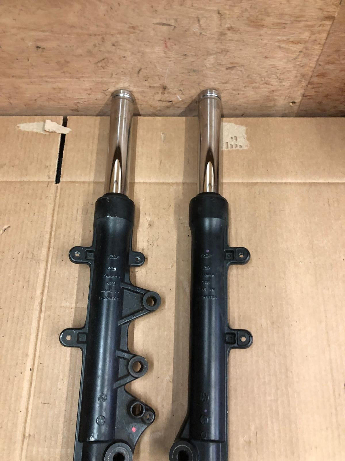 2025 Yamaha Nmax 125 Front Fork Legs
