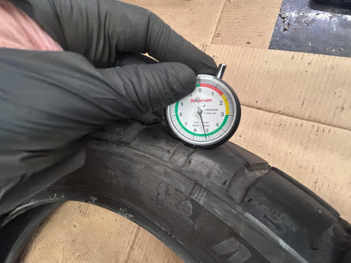 Michelin Anakee Adventure Motorcycle Tyre 140/80/17