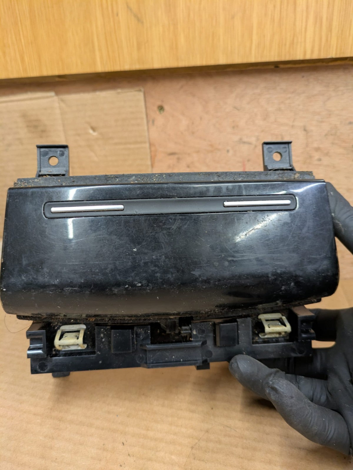 2011 Audi A3 S Line Ashtray | 8P0857951