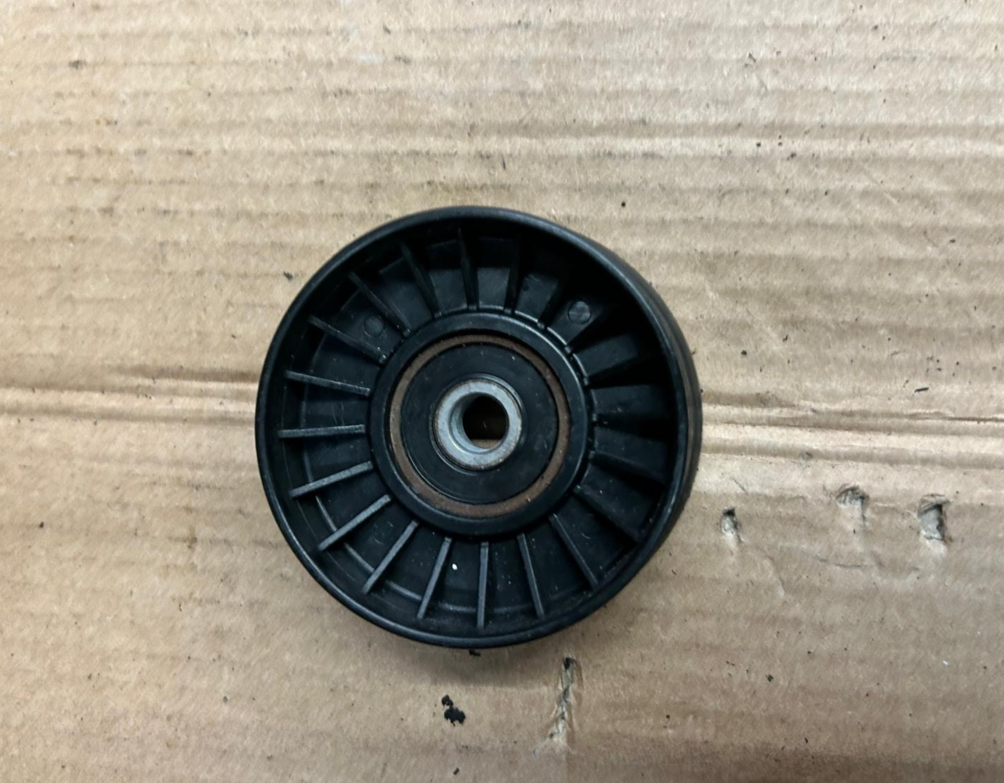 Piaggio Beverly 125 200 250 300 Belt Pulley Tensioner