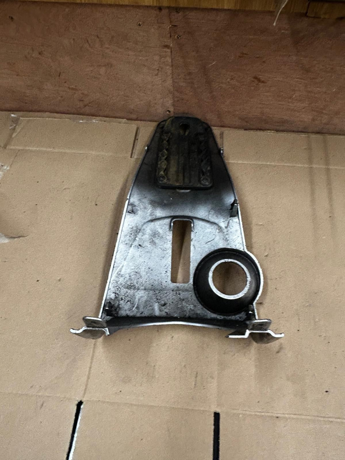 2010 - 2016 Piaggio MP3 300 Yourban Leg Shield Back Plate Central Cover | 657371