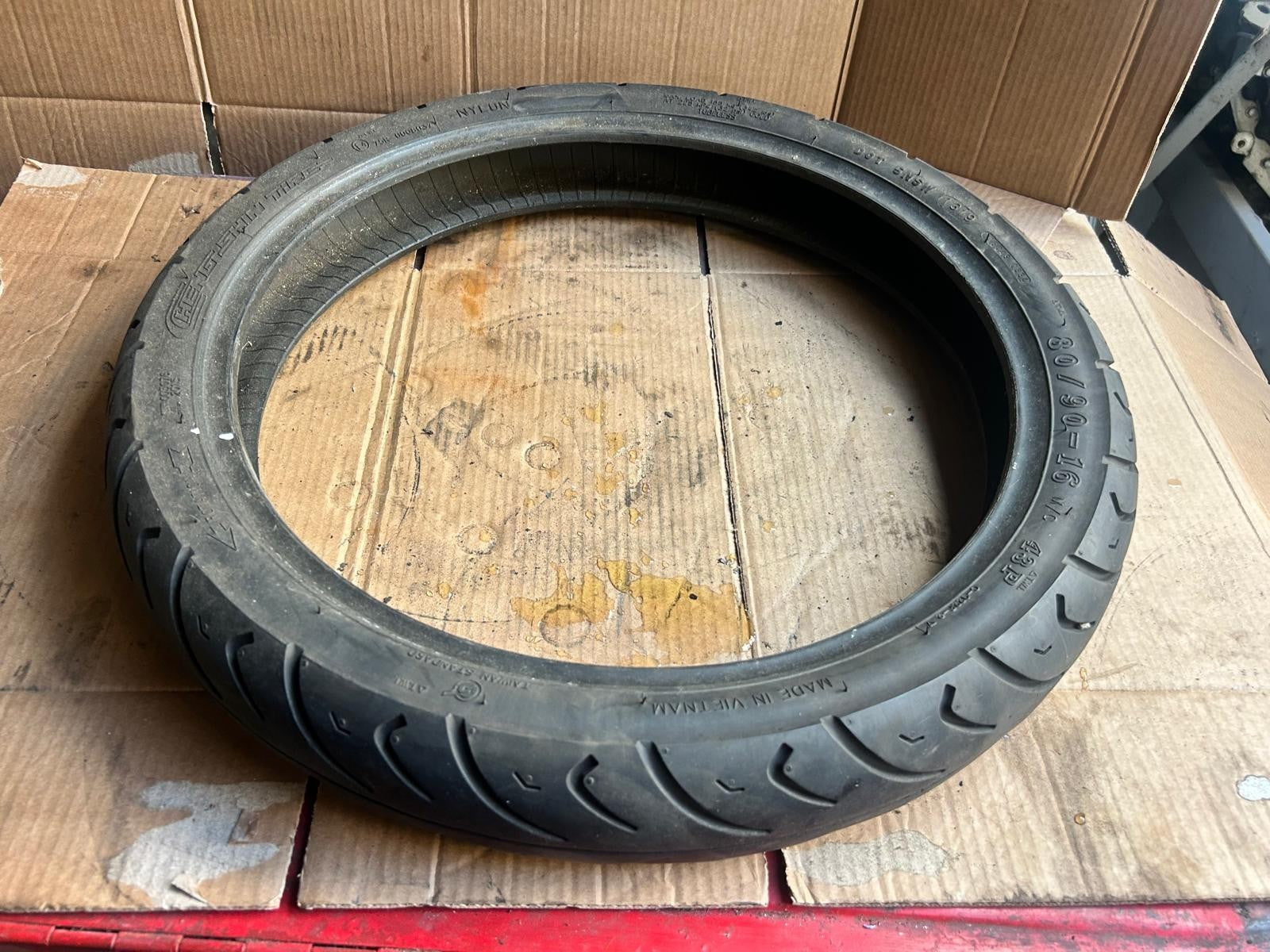 Cheng Shin Tire 80/90/16