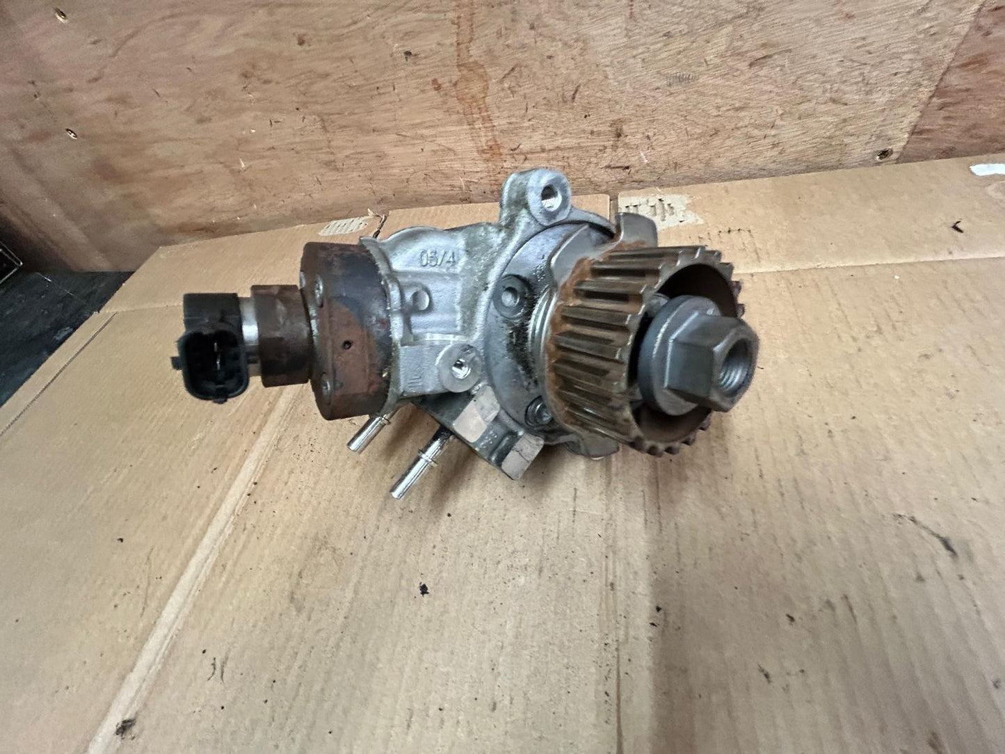 Bosch High Pressure Fuel Pump | 0445010761 9817903080