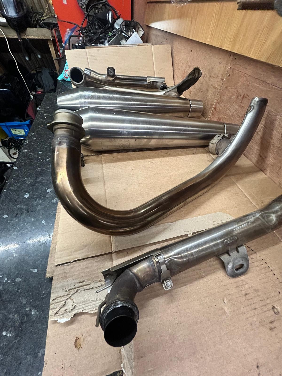 2016 Triumph Thruxton Complete Exhaust System | 2203872