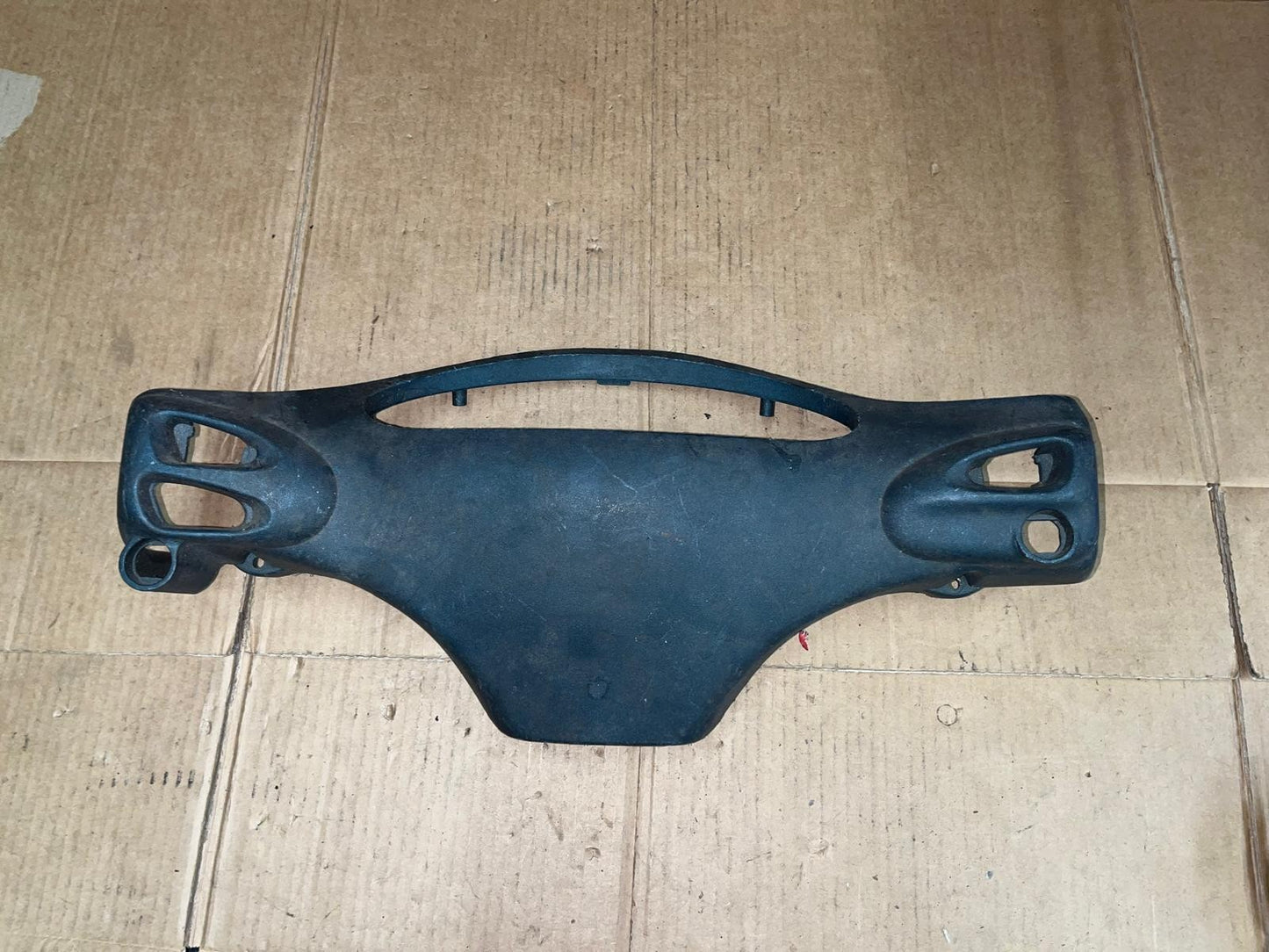Piaggio Vespa ET2/ET4 Handlebar Cover