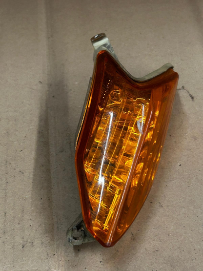 2005 Yamaha XC 125 Front Right Indicator
