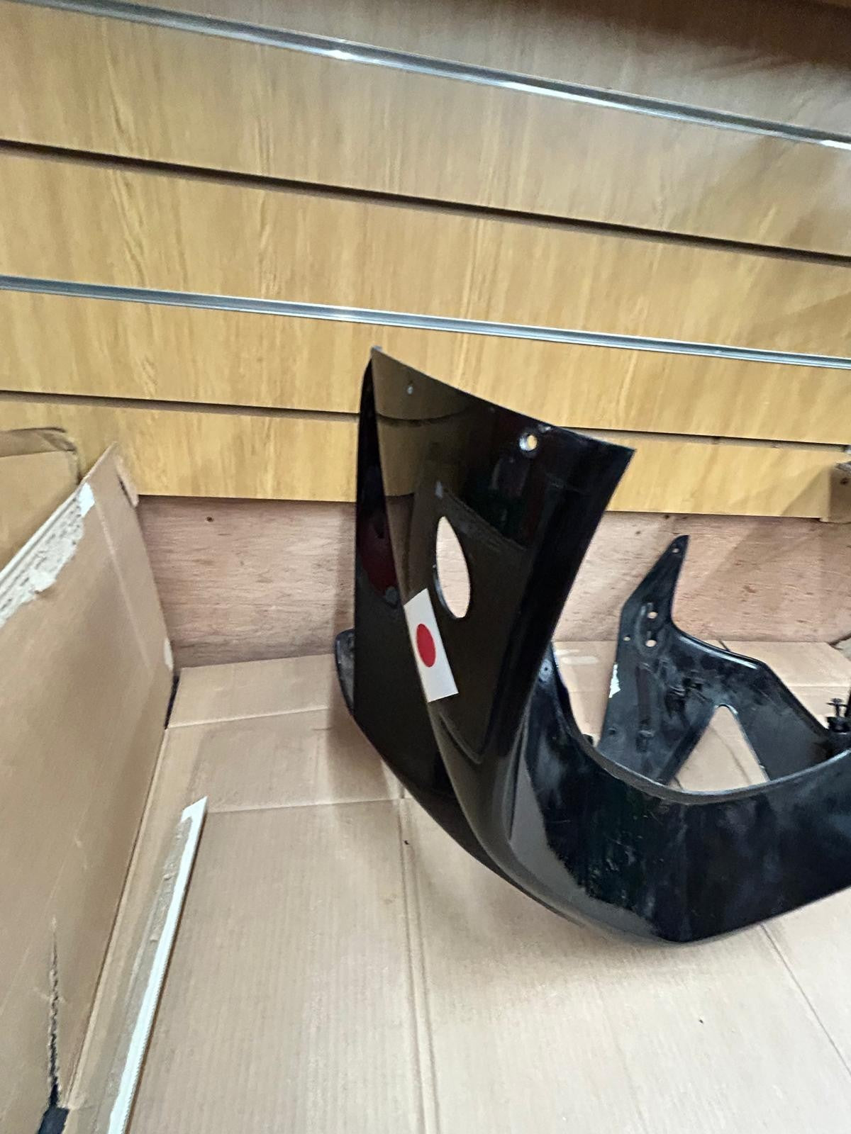 00 - 01 Honda CBR 900RR Fireblade Upper Cowl Comp | 64210-MCJA-0000