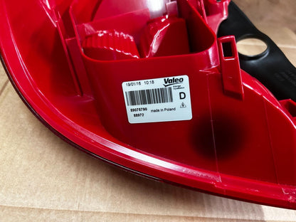 2005 - 2009 Renault Clio MK3 Right Side Tail Light | 088972