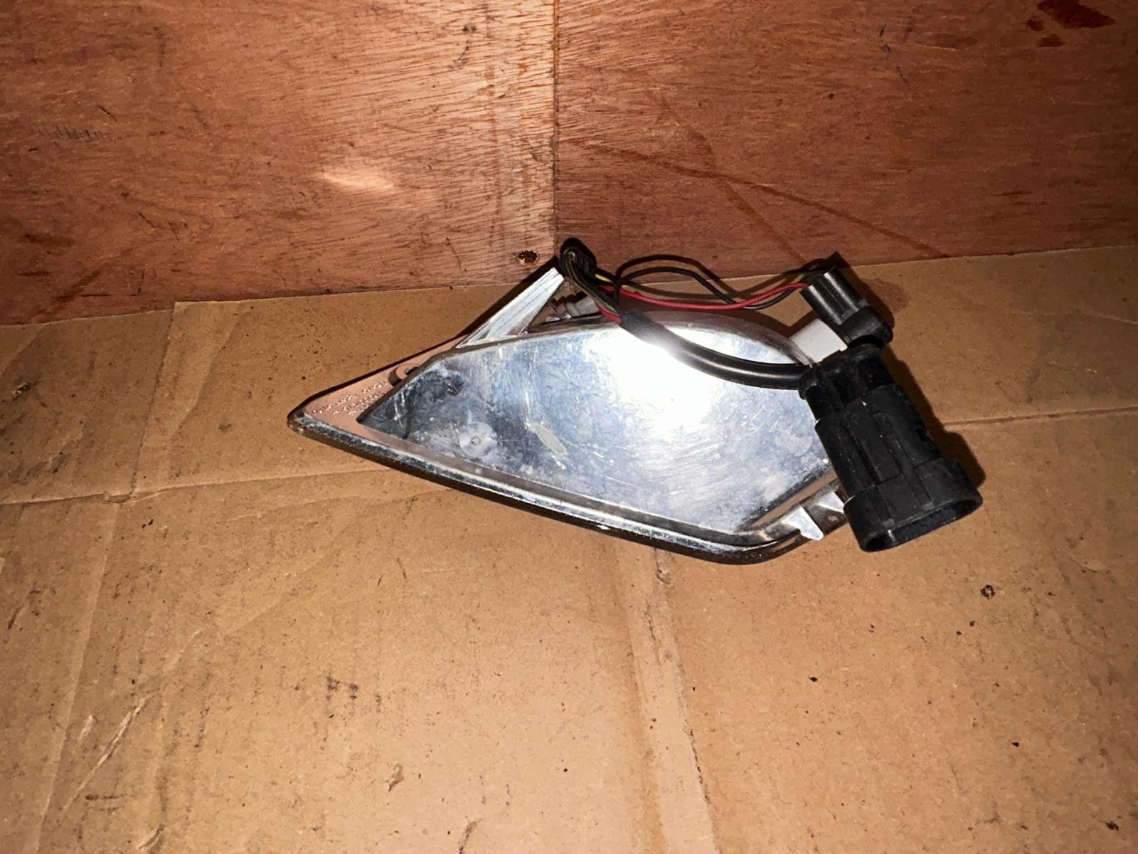 2016 - 2017 Vespa GTS 125/150/300 Front Left Indicator | 1D000476
