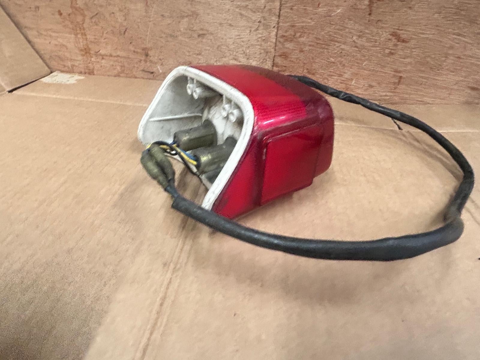 Yamaha XJ 700 750 Rear Tail Light | Stanley 7526