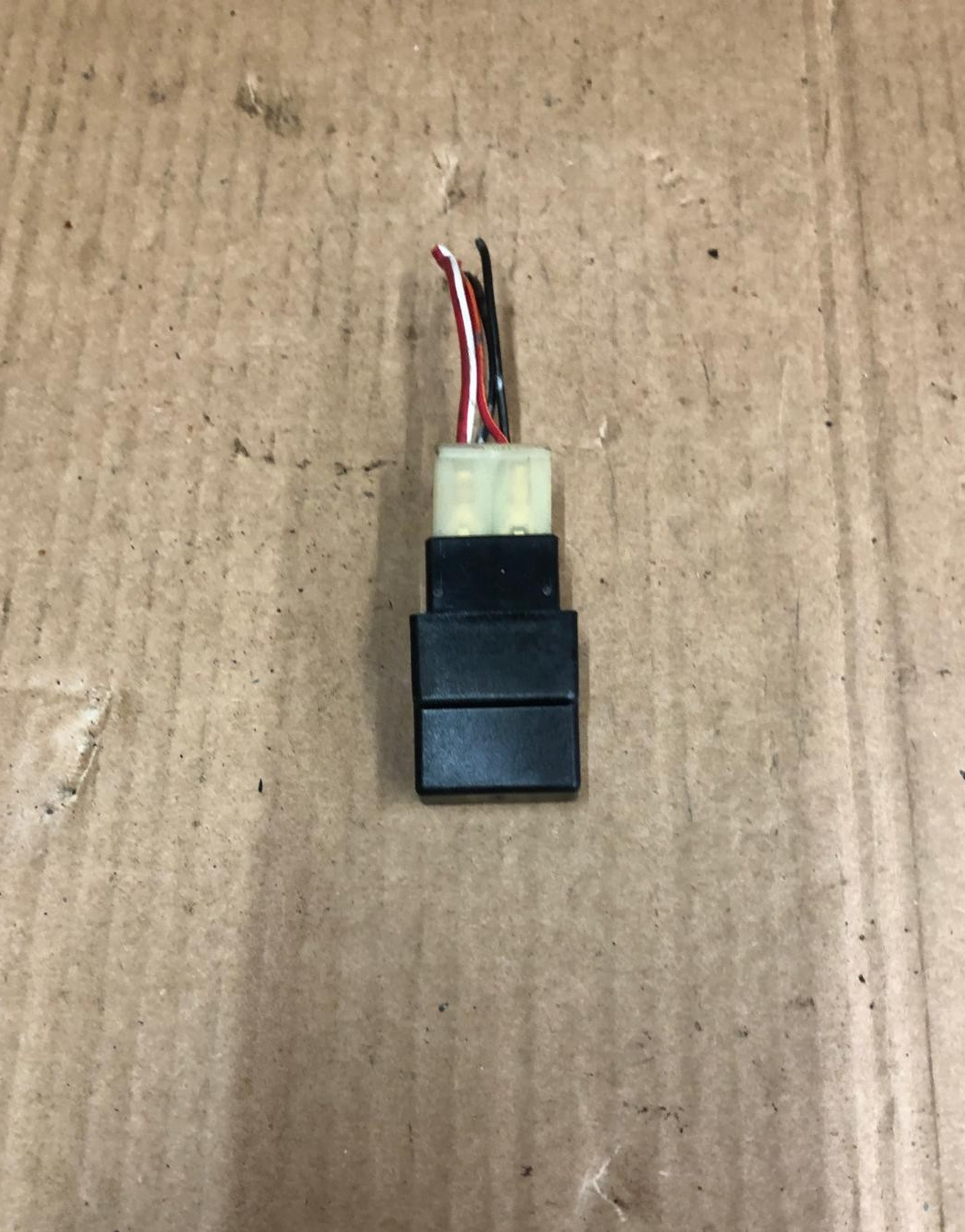 Honda VFR, CBR Fireblade, ST1100, CBR 1100 , Aprilia RSV1000R Relay | RC-2208