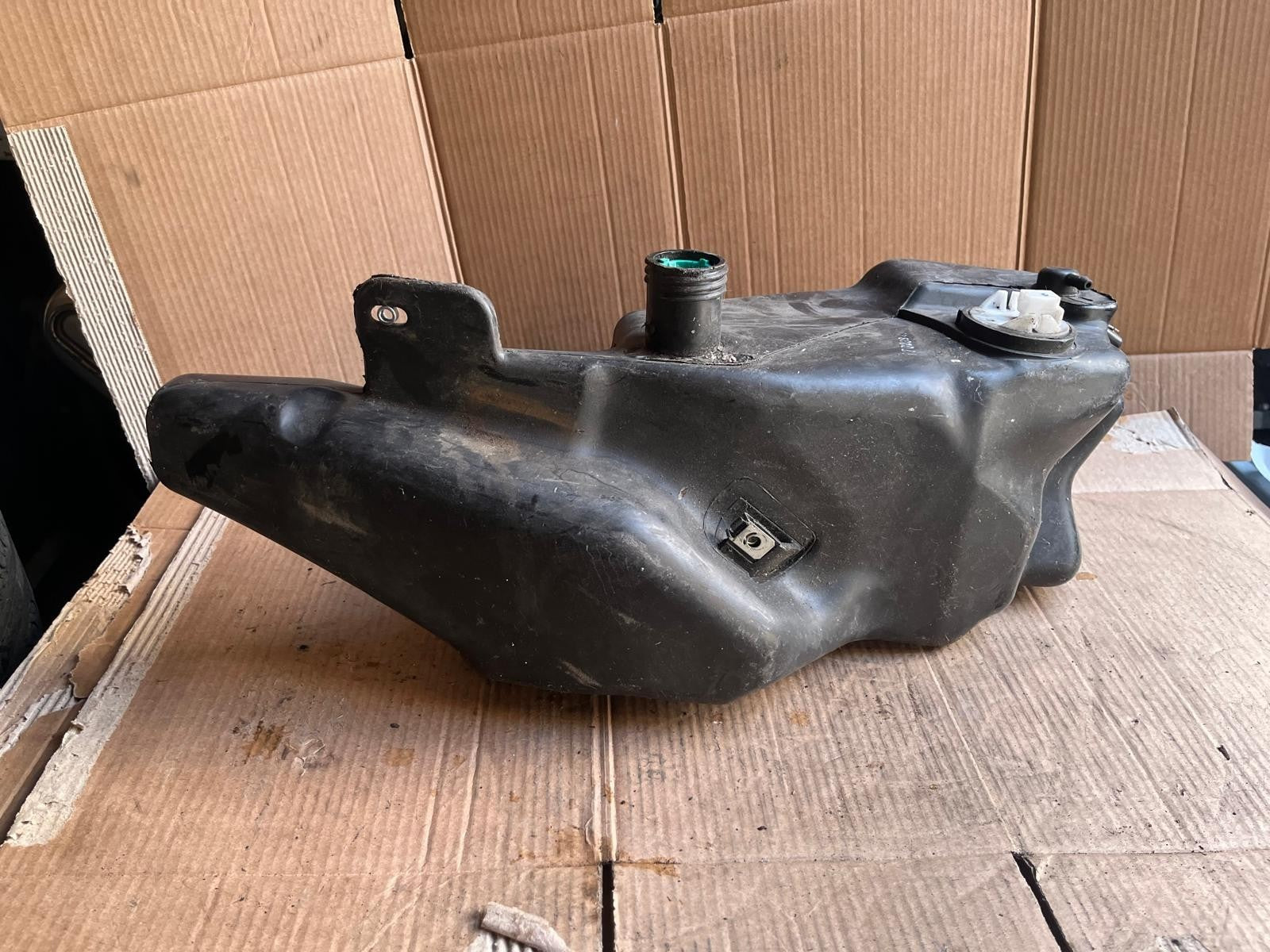 2005 - 2010 Piaggio Liberty 125 Petrol Tank | 6PD030