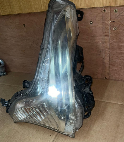 Honda SH 125 Front Right Indicator | W0760