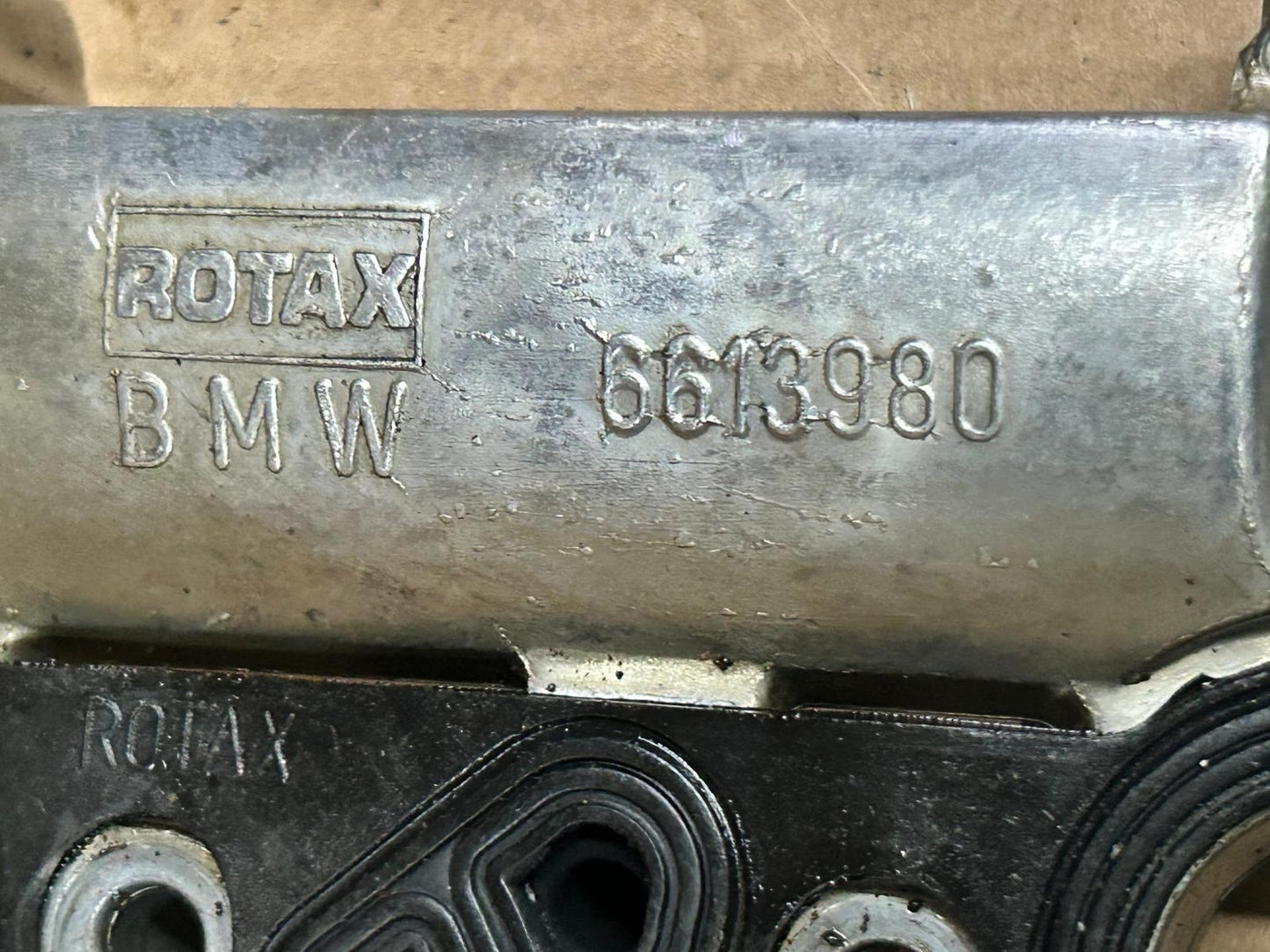 2009 BMW F800gs Camshaft Cover | 6613980