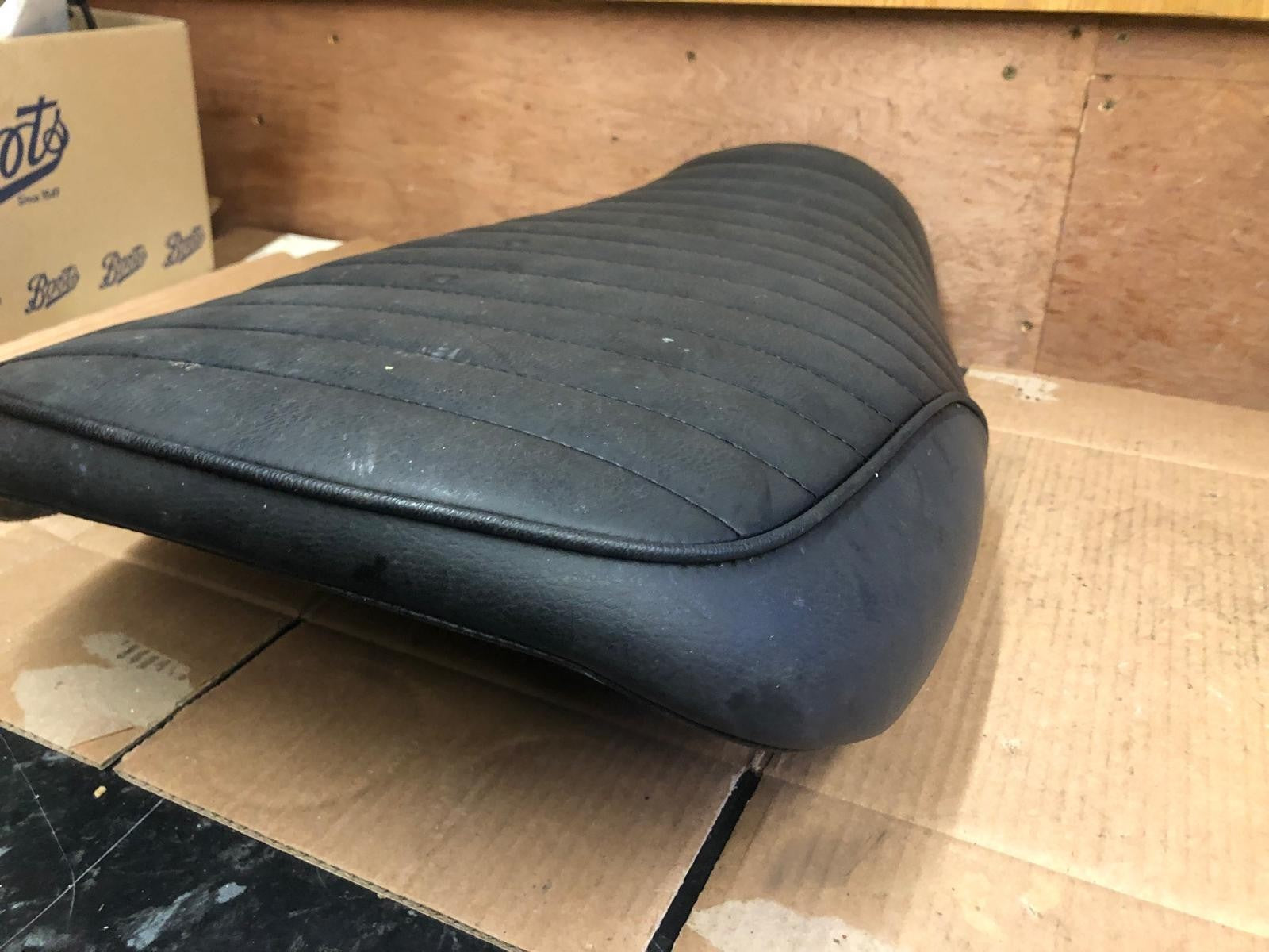 OEM 2005 Suzuki RV 125 Seat Saddle