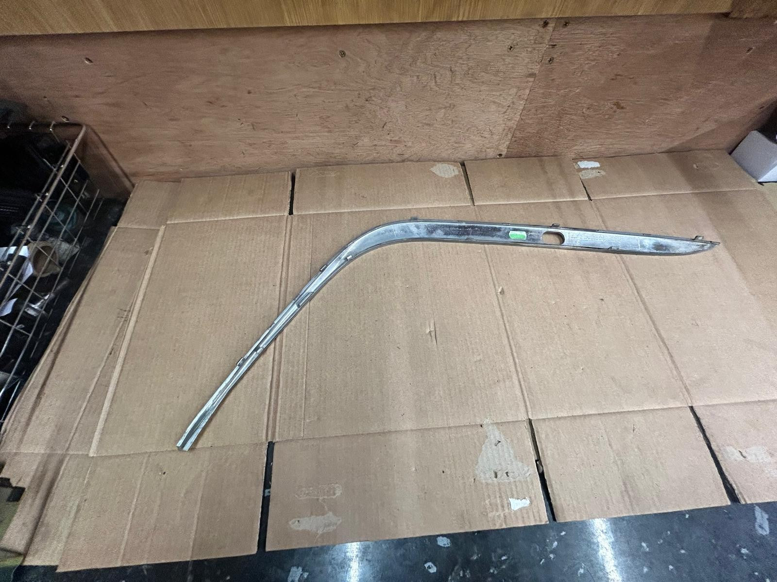 Genuine BMW 7 Series E38 Front Bumper Splitter Molding | 8125438 8168106