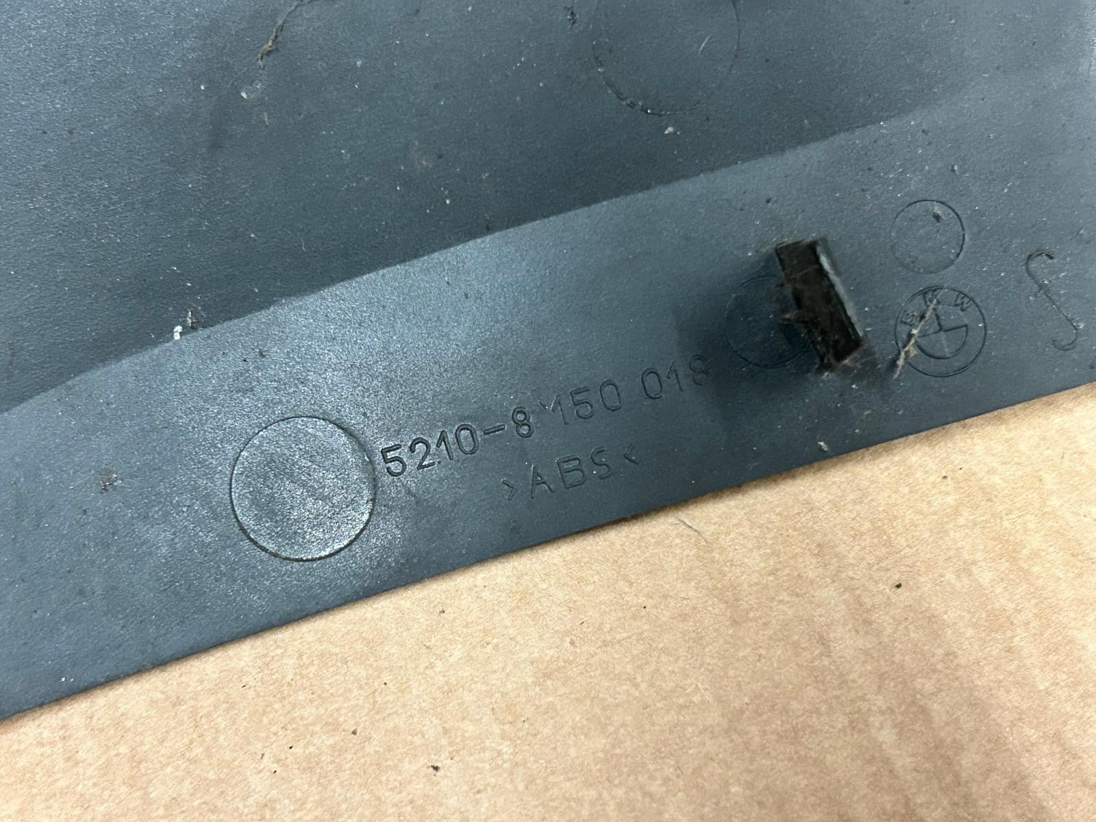 BMW 7 Series E38 Front Left Lower Seat Side Panel Trim | 8150018