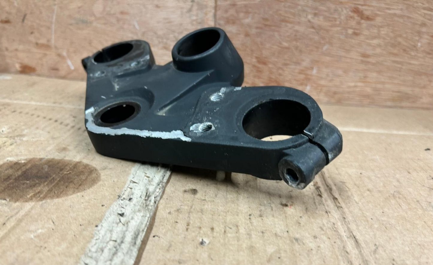 2022 Lexmoto LXR 125 Top Yoke