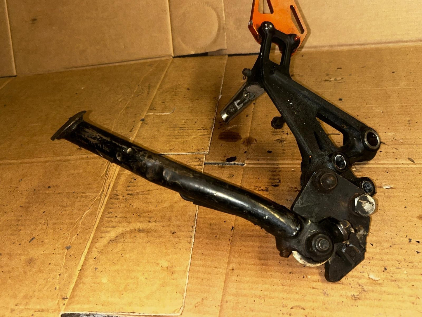 2017 - 2022 KTM Duke 125 Right Side Footrest Peg & Mount Assembly