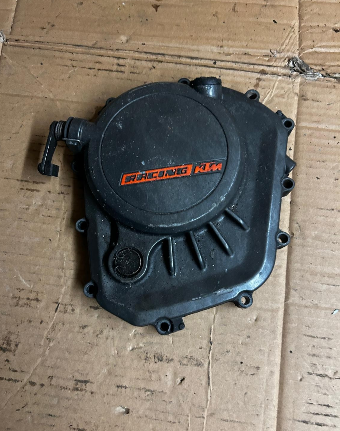 2011 - 2016 KTM Duke 125 Engine Clutch Cover | 90130001000