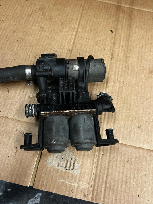 BMW 7 Series E38 Coolant Heater Control Valve | 8391348