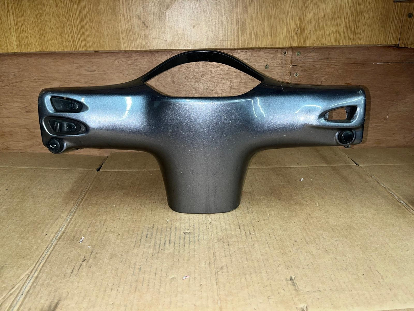 2010 Vespa GTS Super 300 Sport Speedo Cowl / Handlebar Cover | 583391