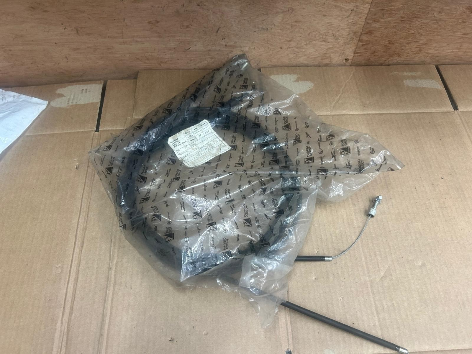 Vespa LX 125 150 / Vespa S 125 Throttle Cable | CM065917
