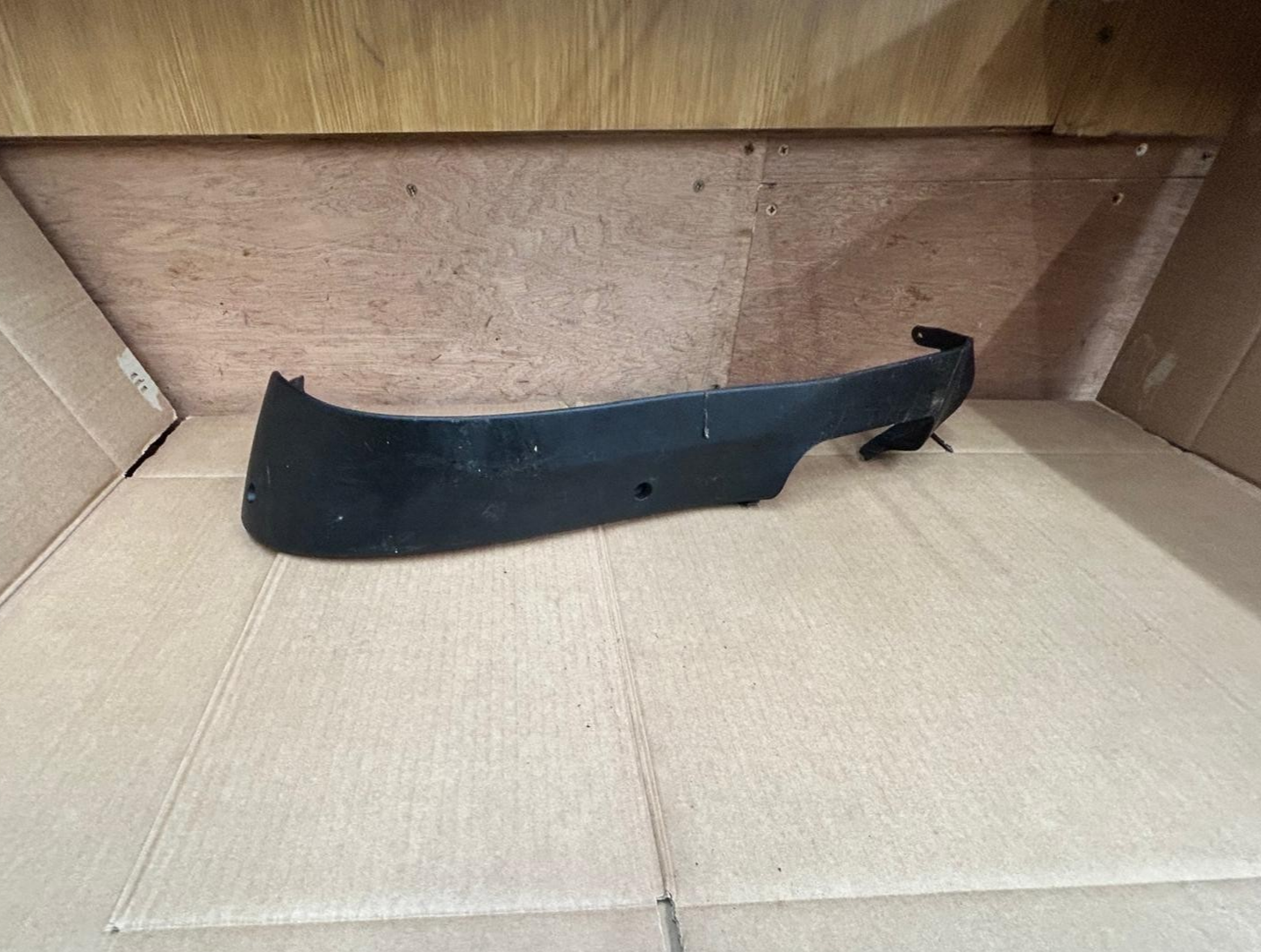 BMW 7 Series E38 Front Left Lower Seat Side Panel Trim | 8150018