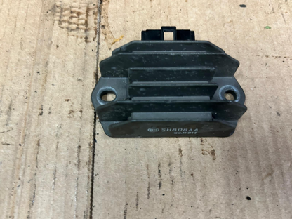 SH808AA | 2012 - 2016 Honda NSC Vision 50 Voltage Regulator Rectifier