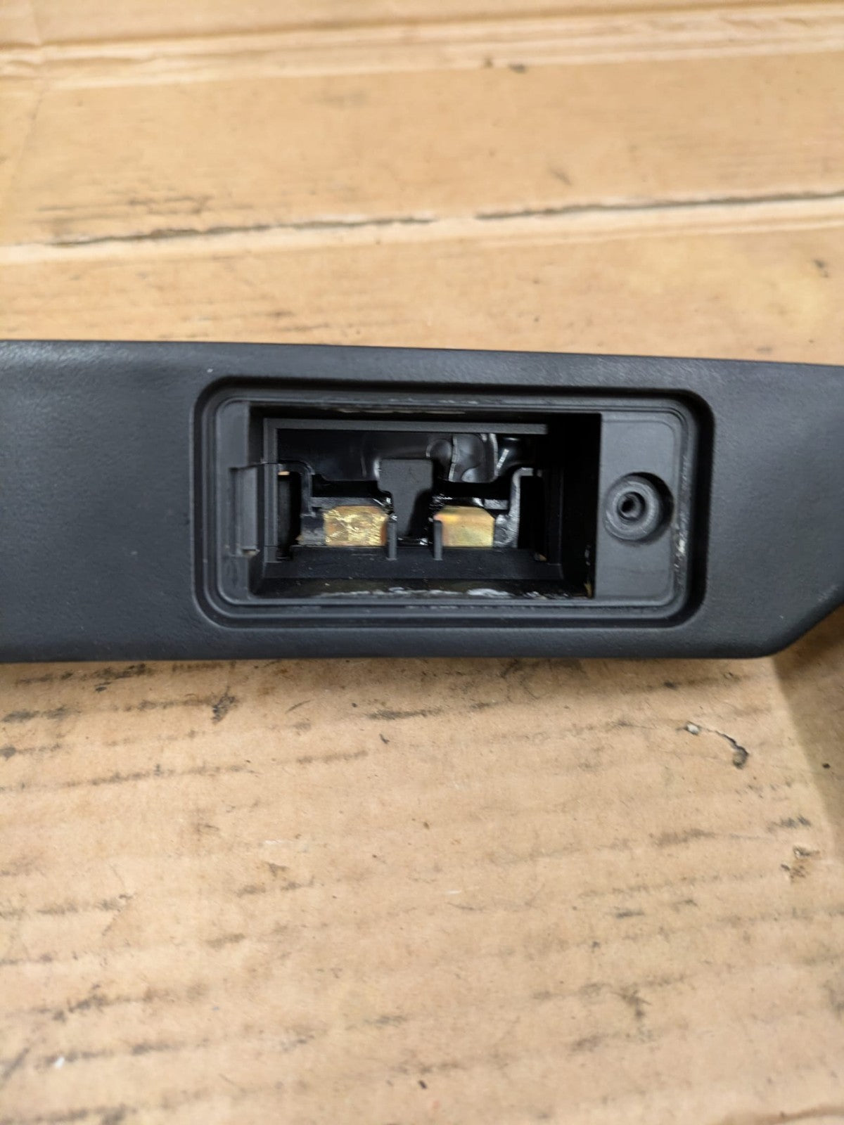 2011 Audi A3 S Line Boot Handle / Number Plate Light Trim | 8P48275743FZ