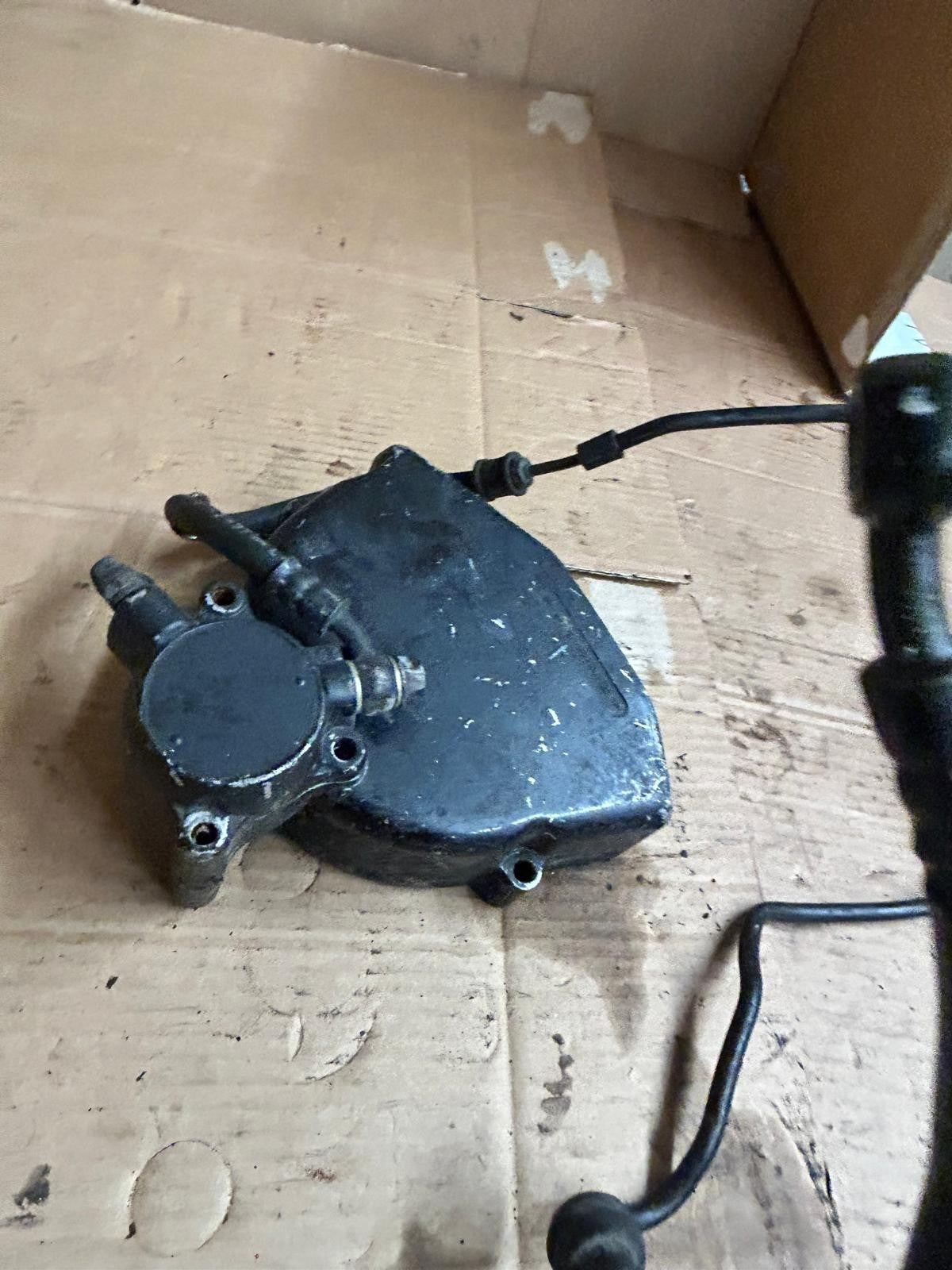 Honda CBR 1100xx Super Blackbird Sprocket Cover