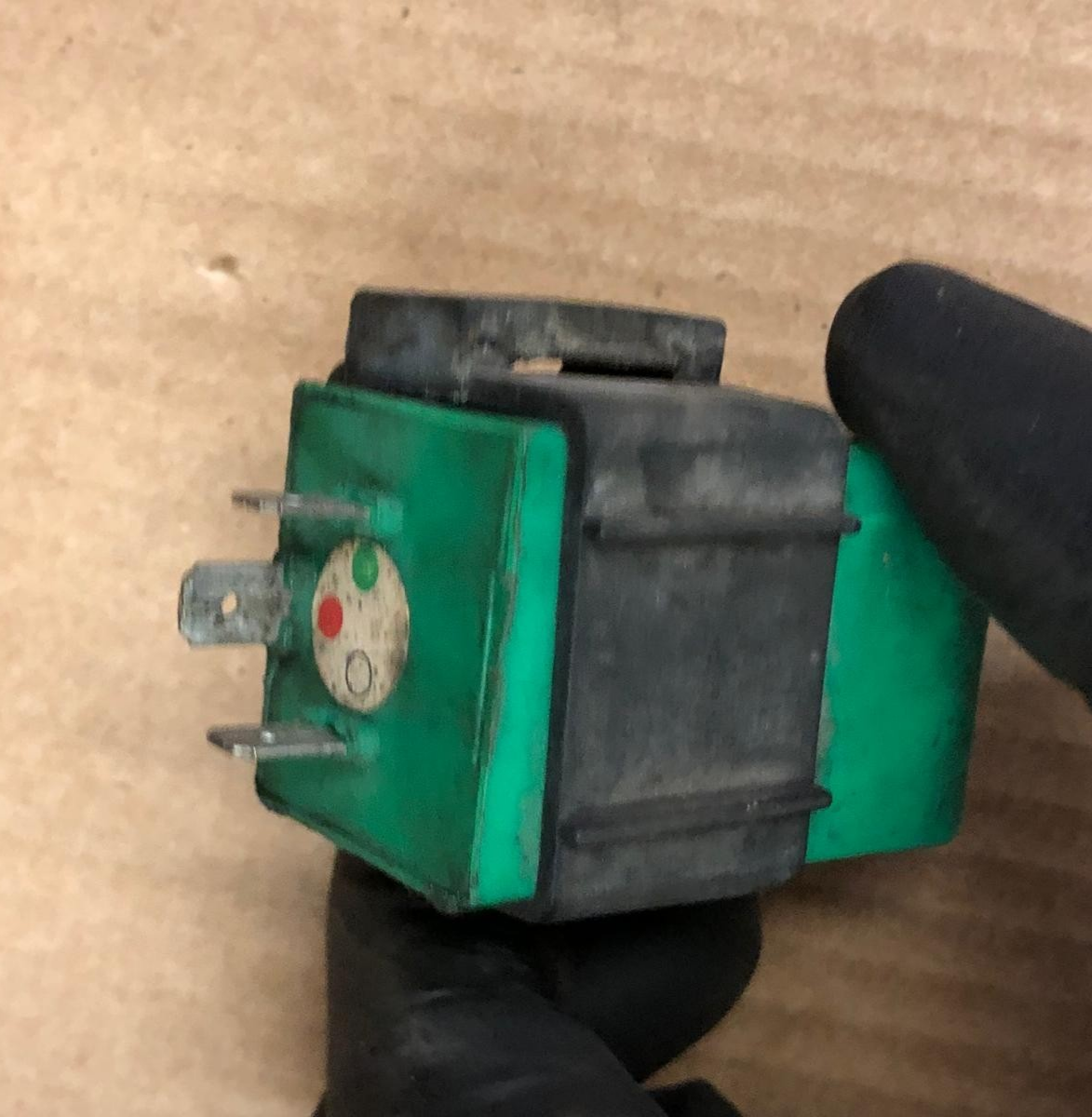 07-16 Vespa PX125, 11-16 Vespa PX 150 Flasher & Indicator Relay | 195703